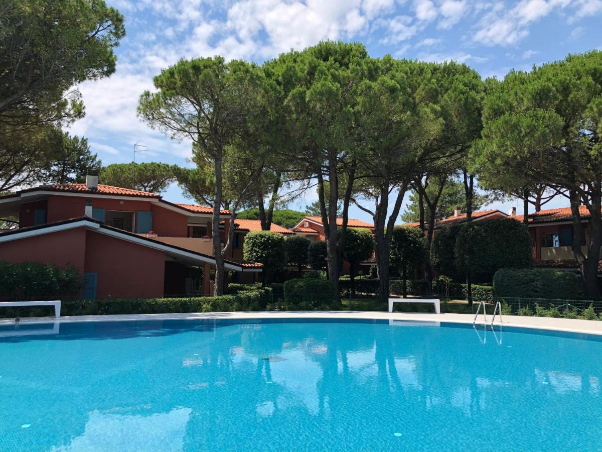 Villaggio Euroresidence Бибионе Экстерьер фото