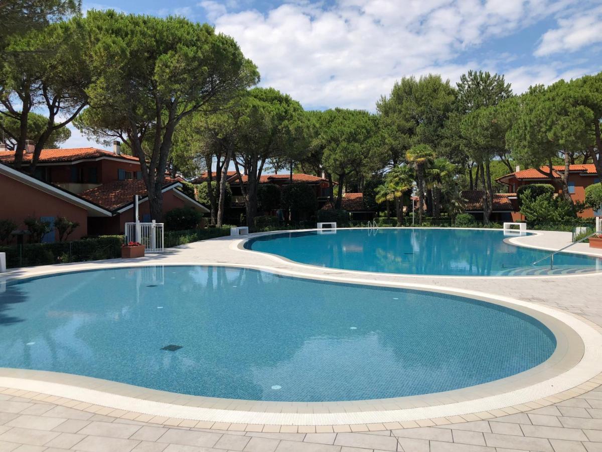 Villaggio Euroresidence Бибионе Экстерьер фото