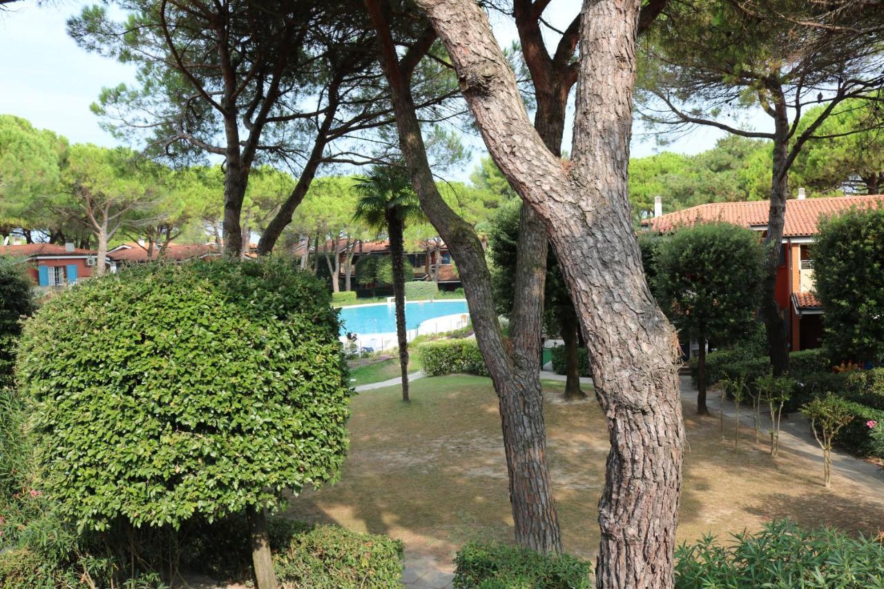 Villaggio Euroresidence Бибионе Экстерьер фото